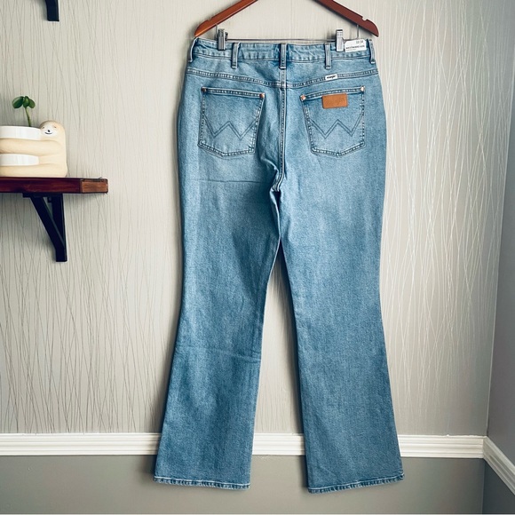 Wrangler Westward 626 High-Rise Bootcut Jeans Zelda Color Womens Size 33 - Picture 9 of 15
